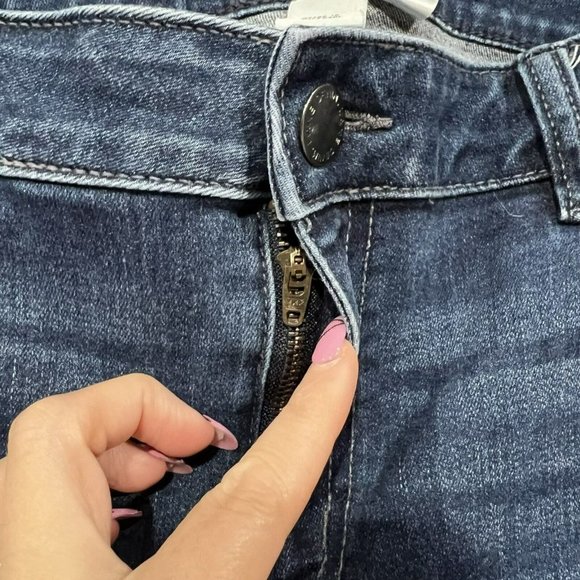 Lane Bryant Magic Waistband Signature Fit Mid-Rise Straight Leg Jeans Women’s 14 - Picture 5 of 9